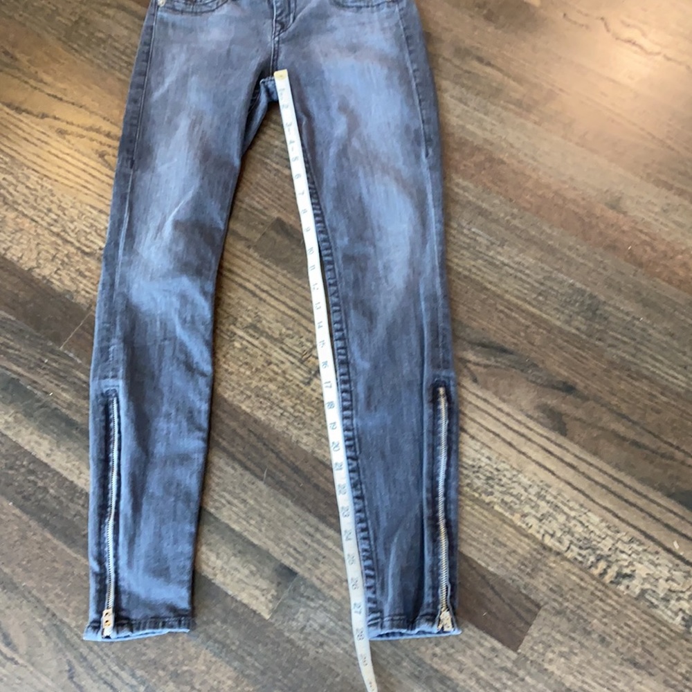 True Religion Tara black skinny zip ankle jeans 26 - Picture 6 of 12